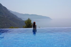 REFRESHING MOMENTS AWAIT